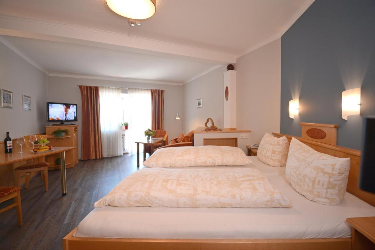 Erlkoenig Gaesteappartements Bad Füssing エクステリア 写真