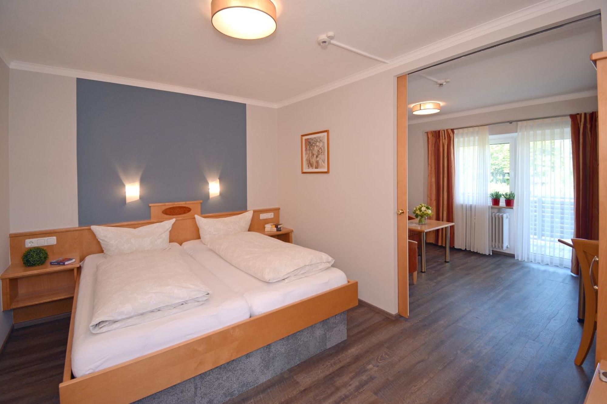 Erlkoenig Gaesteappartements Bad Füssing エクステリア 写真