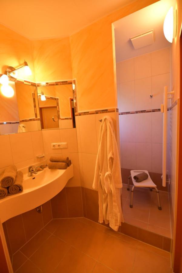 Erlkoenig Gaesteappartements Bad Füssing エクステリア 写真